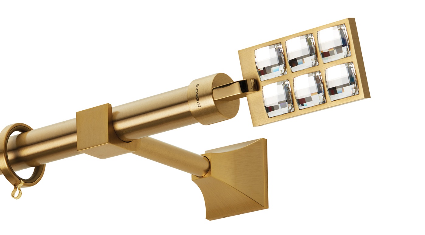 Με κρύσταλλα Swarovski