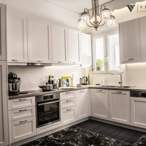 venerisdeco_1620705590459831__1641543883_86